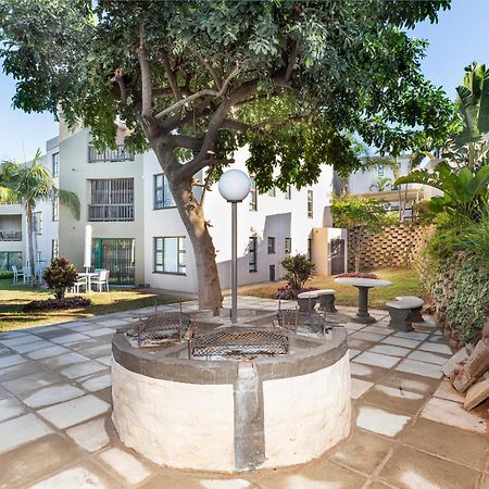 7 The Shades Umhlanga Rocks Apartment Durban Exterior photo