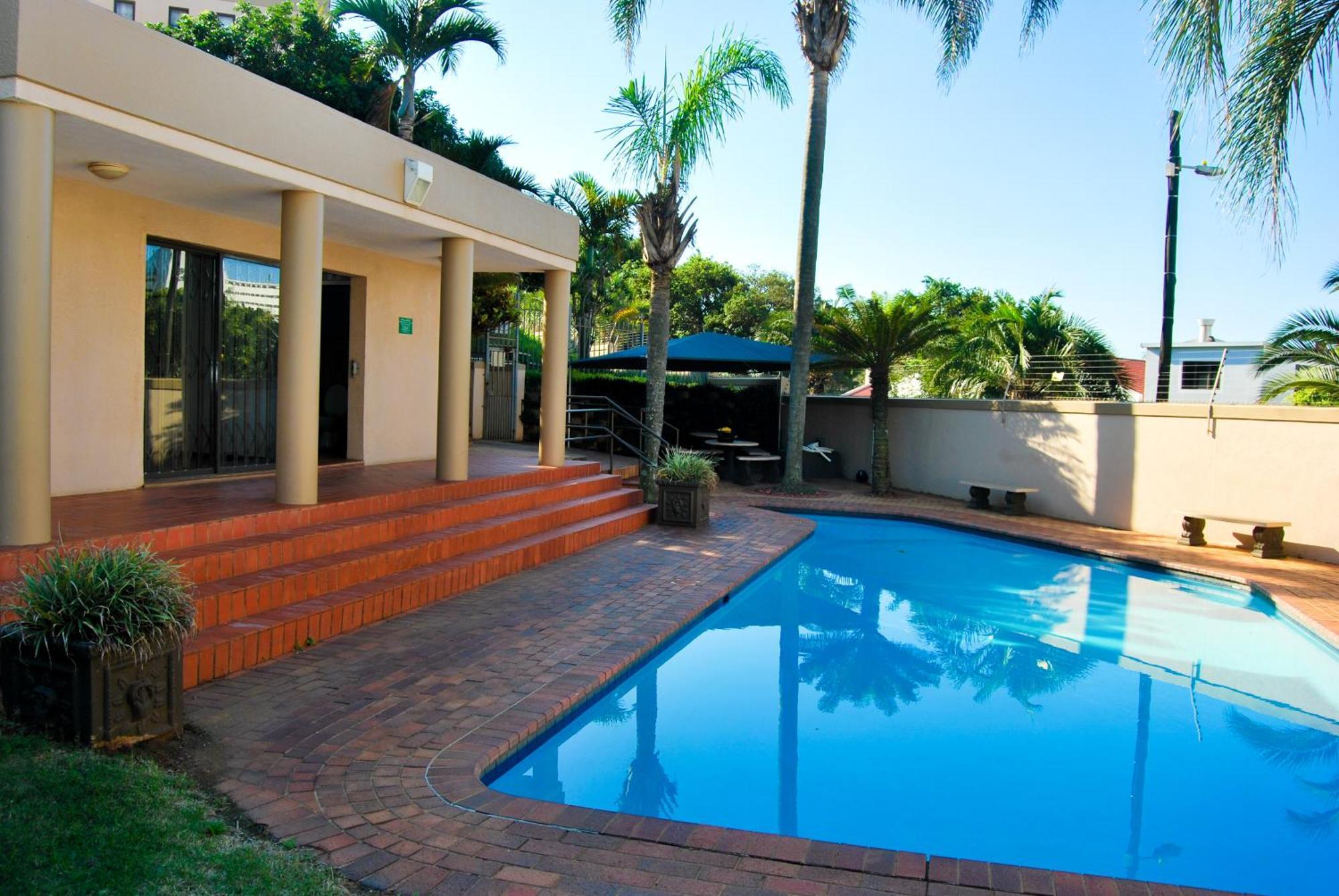 7 The Shades Umhlanga Rocks Apartment Durban Exterior photo